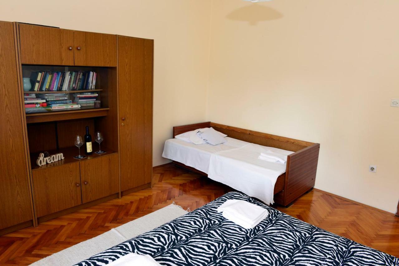 Sobe Tivat Hotel Exterior photo